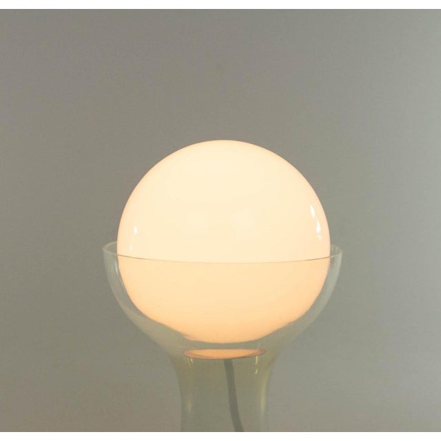 Mid-Century Modern LT 215 Table Lamp by Carlo Nason for A.V. Mazzega, 1970s For Sale - Image 3 of 9