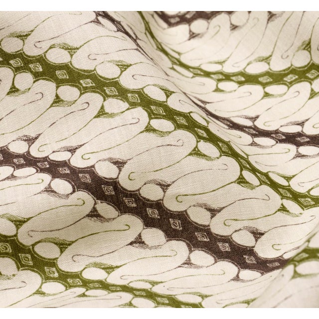 Ronnie Linen Pillow Cover in Green/Brown, 22x22 Pillow For Sale - Image 4 of 4