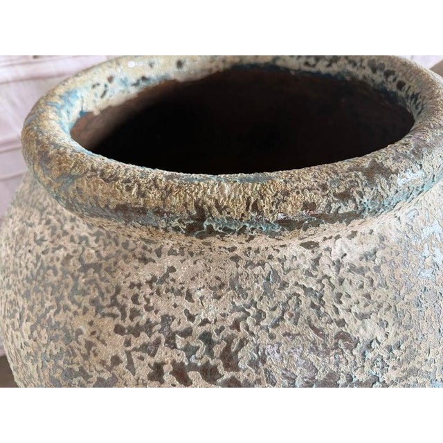 Large Rustic Textured Terracotta Amphora Vessels – Pair of Aged Mediterranean For Sale - Image 9 of 12