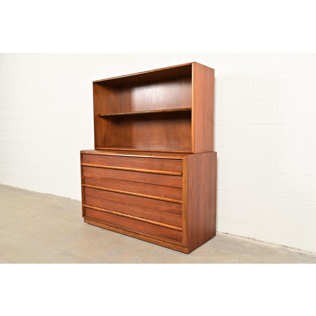 Robsjohn-Gibbings for Widdicomb Mid-Century Modern Sculpted Walnut Chest of Drawers With Bookcase Hutch Top, 1950s For Sale - Image 14 of 14