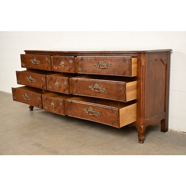 Baker Furniture French Provincial Louis XV Carved Oak Triple Dresser or Credenza For Sale In South Bend - Image 6 of 18