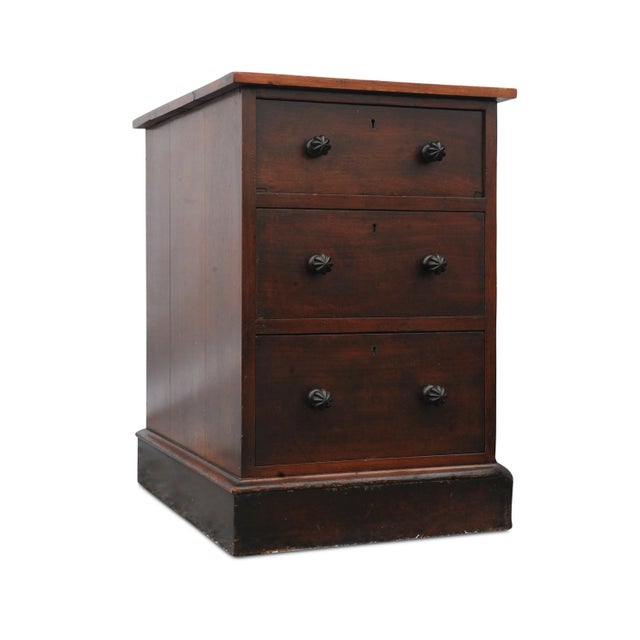 Wood George III Three Drawer Nightstands W Priest Blackfriars, 1850, Set of 2 For Sale - Image 7 of 11