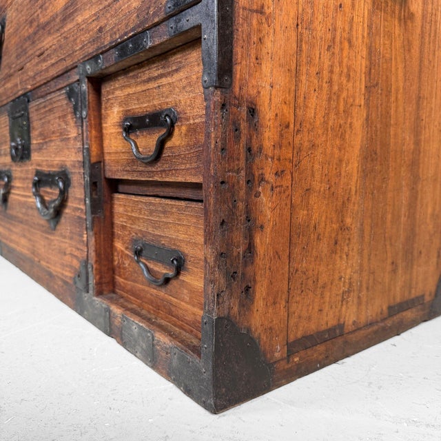 Black Antique Taishō Japanese Tansu Chest of Drawers, Japan, 1890s For Sale - Image 8 of 13