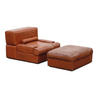 1960 Percival Lafer Adjustable Leather Armchair and Ottoman, Brazil - Set of 2 For Sale