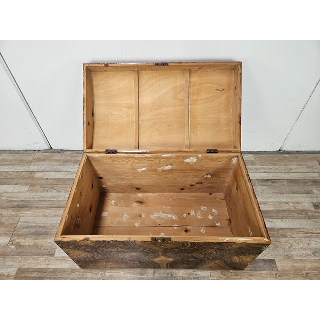 Vintage Travel Trunk, 1950 For Sale - Image 10 of 13