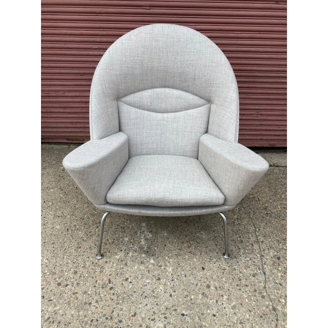Gray Early 21st Century Hans Wegner for Carl Hansen CH468 Oculus Lounge Chair For Sale - Image 8 of 12