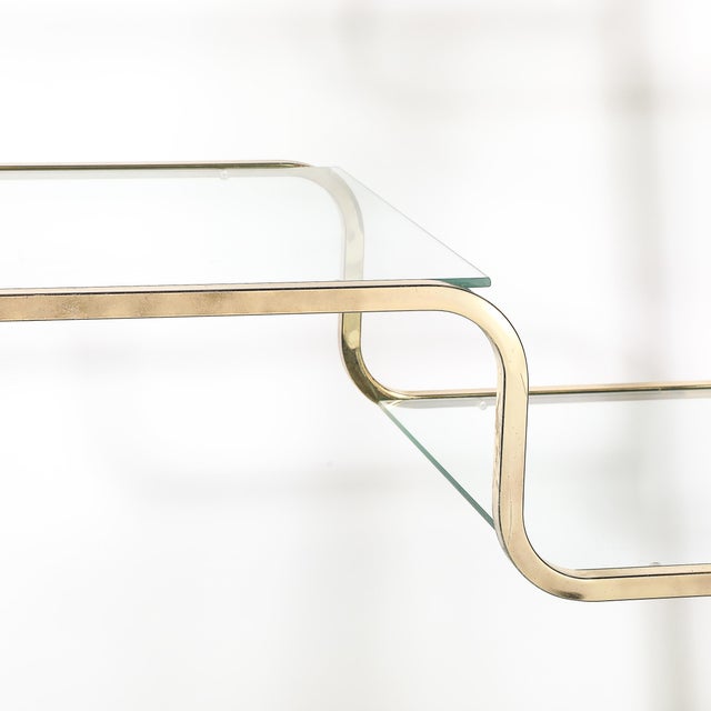 Brass 1970s Mid-Century Modern Curvilinear Polished Brass & Glass Etagere by Milo Baughman For Sale - Image 8 of 17