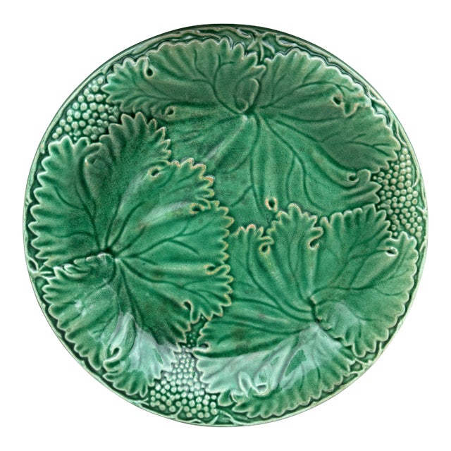 French Green Majolica Leaves Plate Salins, Circa 1890 For Sale