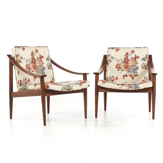Lawrence Peabody Mid Century Walnut Lounge Chairs - Pair Each chair measures: 29 wide x 28 deep x 33 high, with a seat...