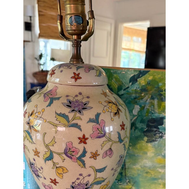 Wood Vintage Ginger Jar Style Table Lamp. Chinese Export Porcelain For Sale - Image 7 of 10