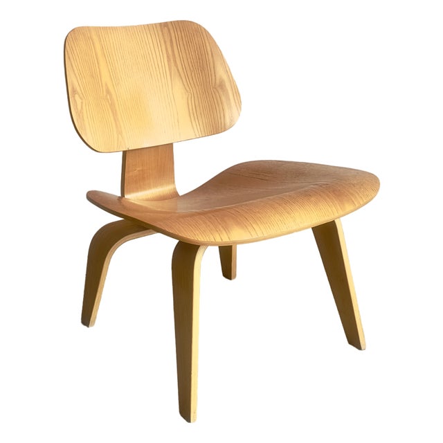 Authentic LCW Chair by Charles Eames for Herman Miller, Circa 1960s For Sale