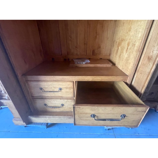 American Bausman Company Big Tv Unit With Side Sections With Removable Base For Sale - Image 3 of 8