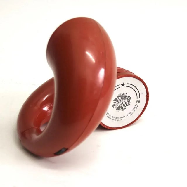 The Toot-a-Loop Radio is a novelty radio manufactured by Philips in Japan in the early 1970s. This radio was designed to...