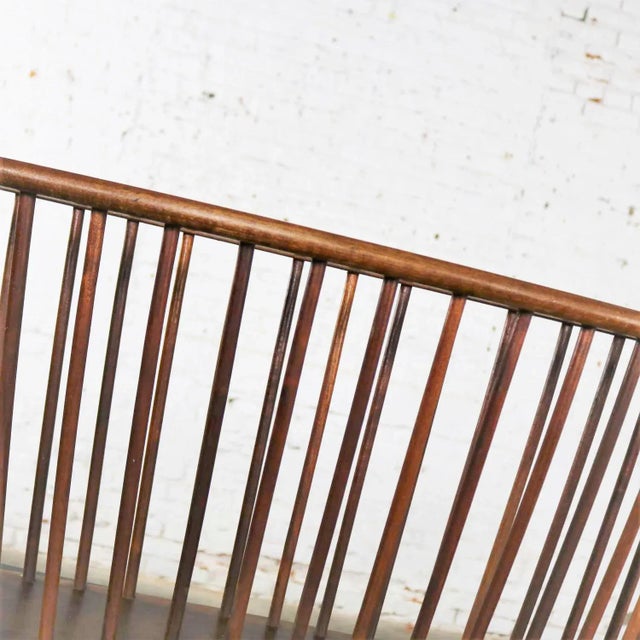MCM Magazine Rack Larger Walnut Oval Attributed to Arthur Umanoff for Washington Woodcraft For Sale - Image 9 of 13