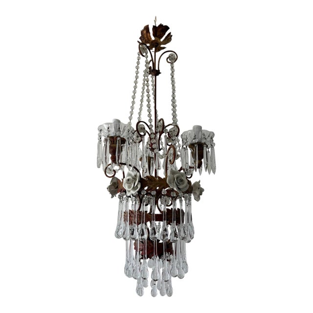 1930s Italian Tiered Tole White Roses Murano Drops Chandelier For Sale