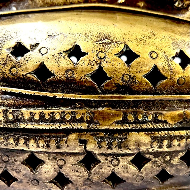 Antique Asian Bronze Horse Censer/Storage Box For Sale - Image 4 of 11