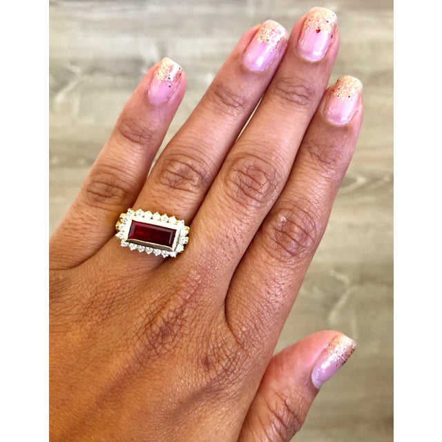 2020s Art Deco Inspired 2.56ct Baguette Ruby Diamond Ring in 18k Gold, Size 7.25 For Sale - Image 5 of 11