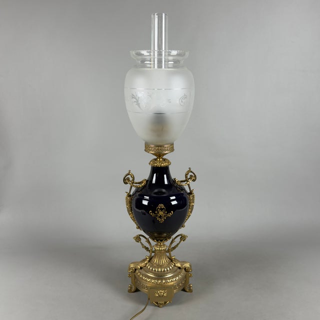 Antique French Table Lamp in Porcelain, Brass and Satin Glass For Sale - Image 4 of 15