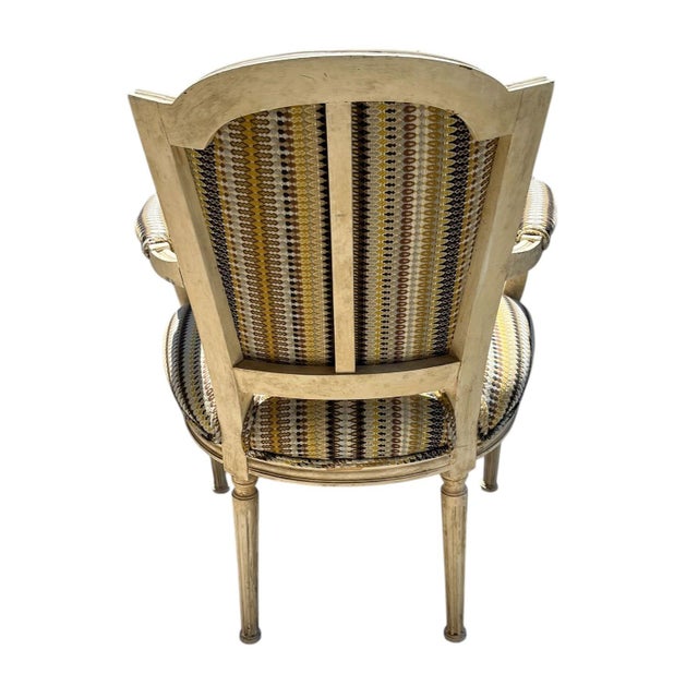 Early 20th Century Pair of Louis XVI Style Cabriolet Chairs. Hand Carved, Painted. For Sale - Image 4 of 18