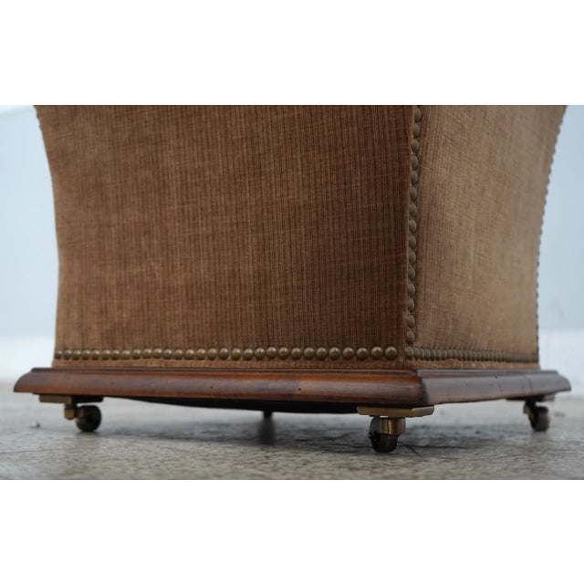 2000 - 2009 Leather Seat Square Lift Top Stool W. Storage For Sale - Image 5 of 12