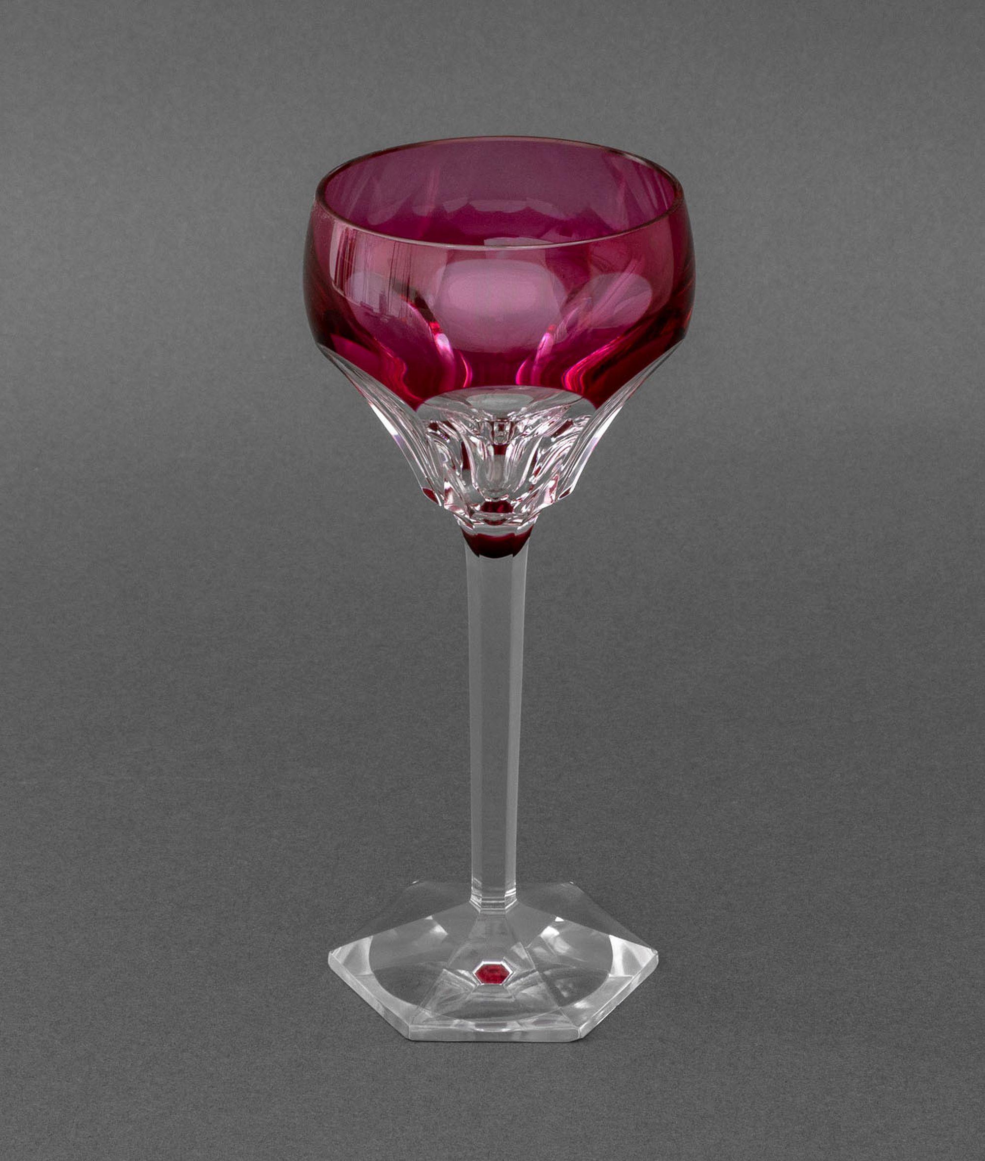 時韓　Val Saint Lambert Val St. Lambert Red Cut Crystal Wine Glasses, 8 | Chairish