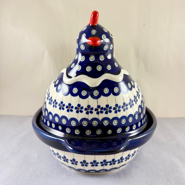 1990s Polish Pottery Hen Shaped Covered Baker by Zaklady Boleslawiec For Sale - Image 5 of 13