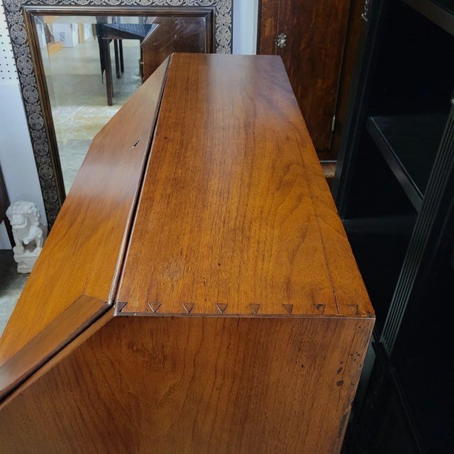 Late 18th Century 18th C American Southern Walnut Slant Front Desk For Sale - Image 5 of 12