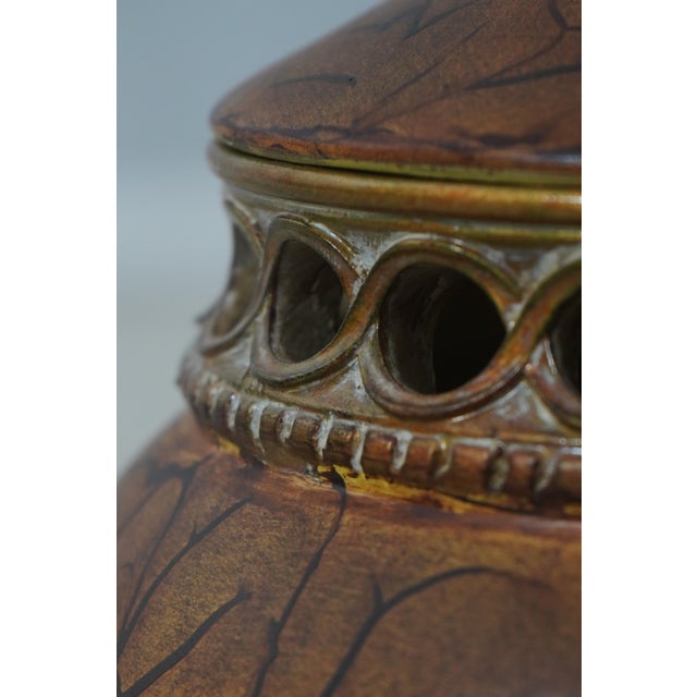 1990s 1990s Pair Chinese Style Lidded Decorative Urns For Sale - Image 5 of 15