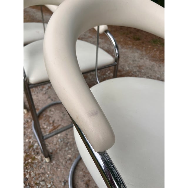 Metal Mid 20th Century BauHaus Ss33 Cantilevered Barstools by Anton Lorenz for Thonet - Set of Four For Sale - Image 7 of 12