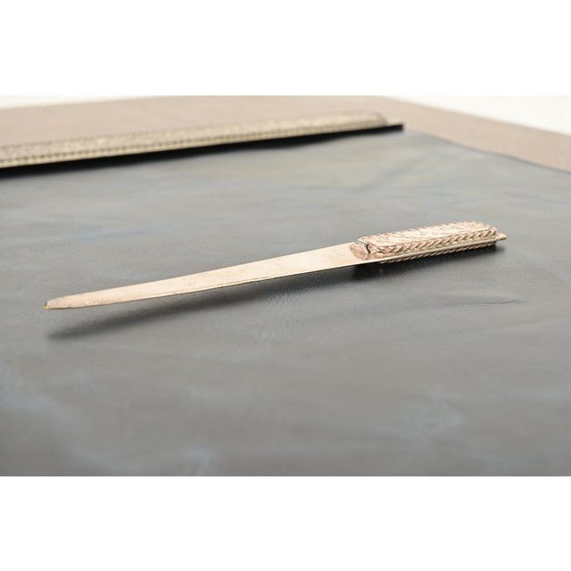 Early 20th Century Roycroft Arts & Crafts Silver Finished Hammered Copper Letter Opener For Sale - Image 5 of 11