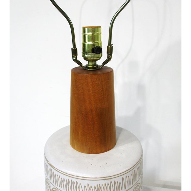 Tan Jane and Gordon Martz Mid Century Lamps for Marshall Studios For Sale - Image 8 of 14