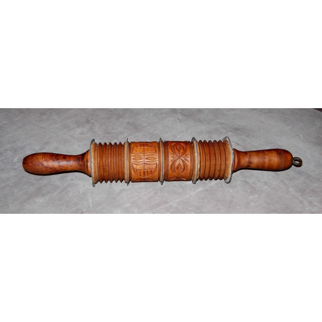 Late 19th Century Antique Rolling Pin for Marking Gingerbread For Sale - Image 5 of 5