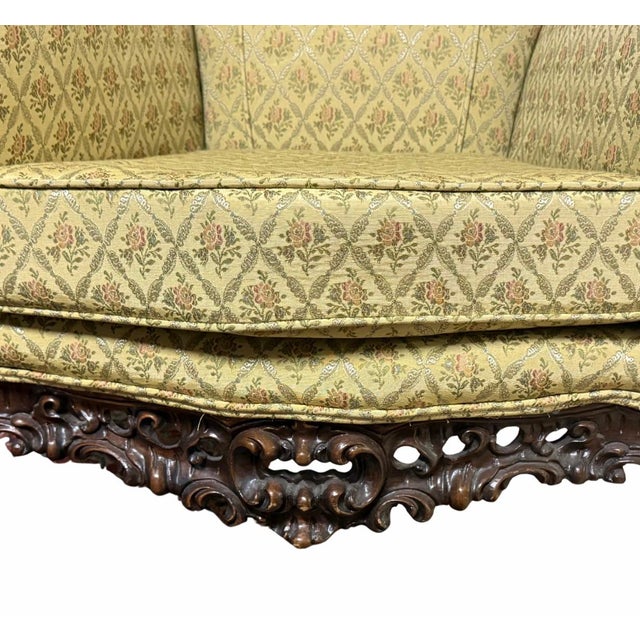 19th Century Italian Baroque Carved Walnut Sofa & Armchair – Silk Upholstery – Pair For Sale In Mobile - Image 6 of 12