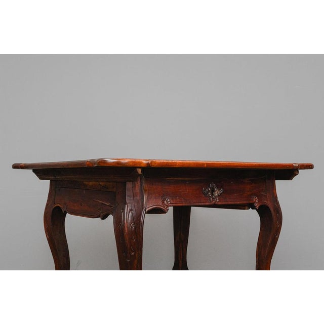 Large Baroque Table in Walnut, 1700s For Sale - Image 10 of 18