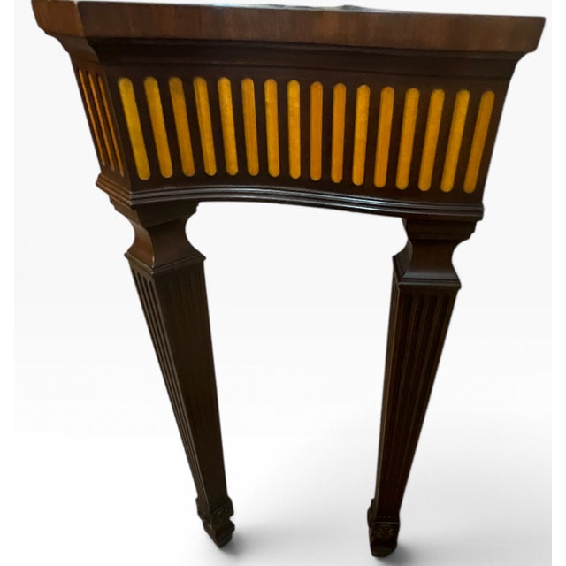 1980s Henkel-Harris Virginia Galleries Federal Inlaid Flame Mahogany Hepplewhite Console Sofa Table For Sale - Image 5 of 18