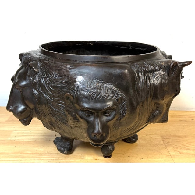 Large Meiji Japanese Bronze Zoomorphic Jardinière Attributed to Genryusai Seiya For Sale - Image 14 of 18