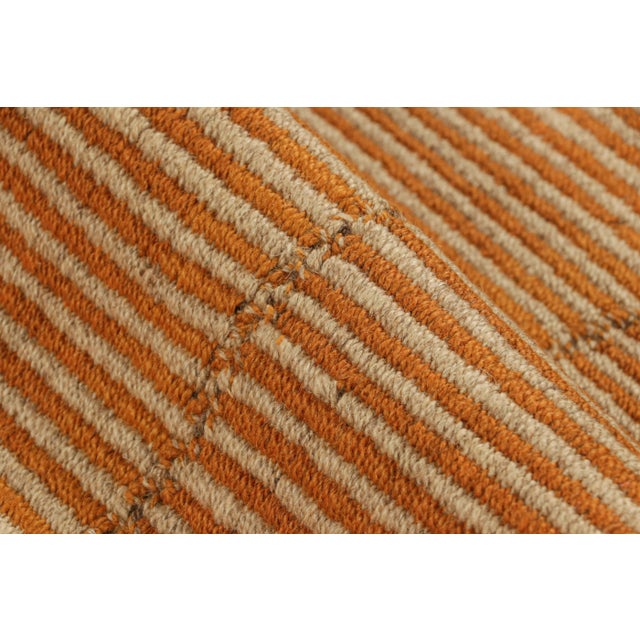 Rug & Kilim’s Contemporary Kilim in Orange and Beige Textural Stripes For Sale In New York - Image 6 of 7