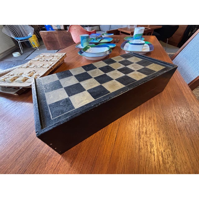 Hand-Carved Chinese Bone Export Travel Chess Set Early 20th Century For Sale In Philadelphia - Image 6 of 12