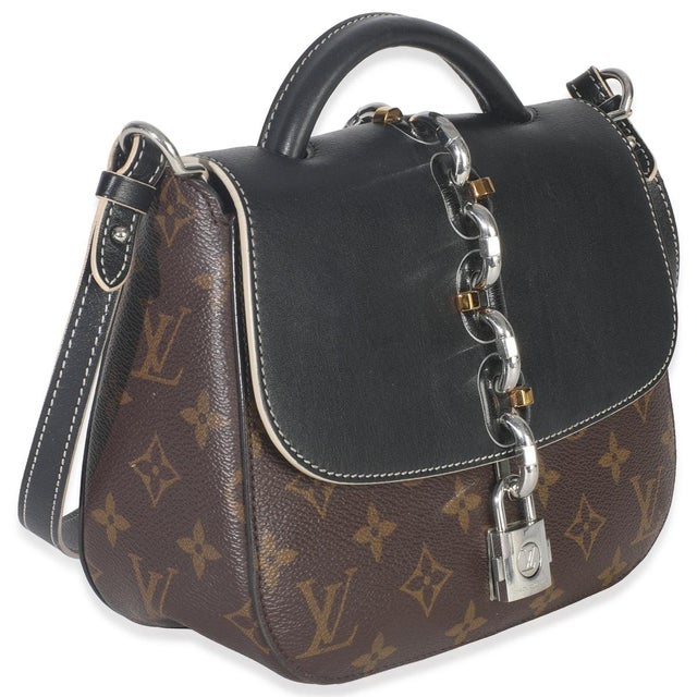 Traditional Black Monogram Canvas Chain It PM For Sale - Image 3 of 9