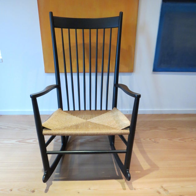 Mid-Century Modern Vintage J16 Rocking Chair by Hans J. Wegner, 1963 For Sale - Image 3 of 16