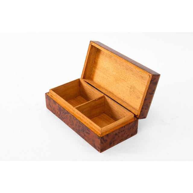 Birds-eye Wood Box with Inlays on the Edges, Vienna, 1920s For Sale - Image 3 of 10