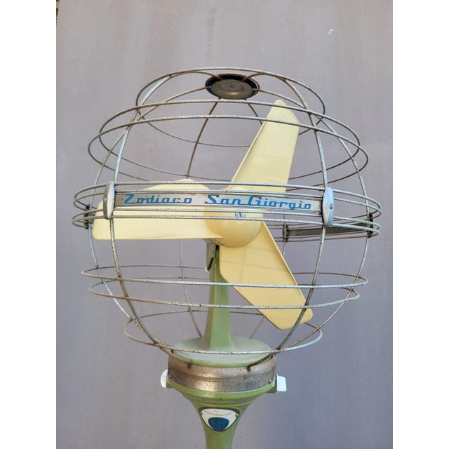 Chartreuse Zodiaco Column Fan from San Giorgio, Italy, 1950s For Sale - Image 8 of 16