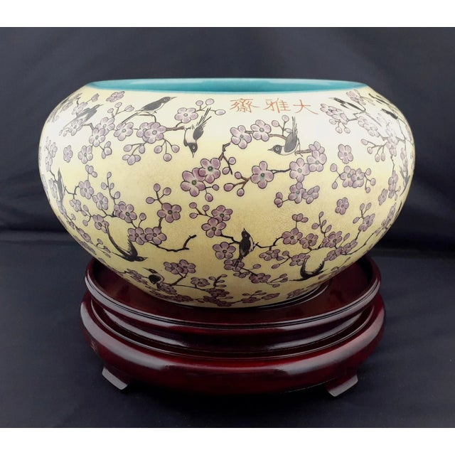Chinese Early 20th Century Chinese Porcelain Da Ya Zhai Bird and Flower Bowl For Sale - Image 3 of 10