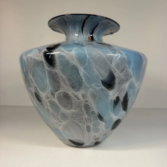 Mid-Century Modern Vintage Murano Style Maestri Vetrai Vase Made in Italy Azzurra For Sale - Image 3 of 6