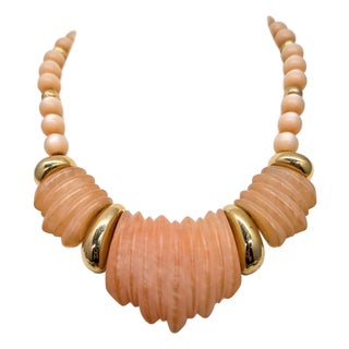 Vintage 1985 Signed Napier Pink "Sherbet" Molded Lucite Collar Necklace For Sale