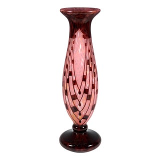 Large Art Deco Cameo Vase by Charles Schneider, France, 1927-1928 For Sale