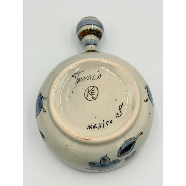 Gray 1950s Folk-Art Ken Edwards Mexican El Palomar Tonala Hand Painted Citrus Juicer For Sale - Image 8 of 8