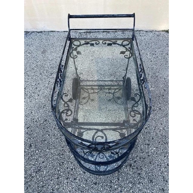 Mid 20th Century Vintage Woodard Wrought Iron Leaf & Vine Curved Glass Garden Patio Bar Tea Cart For Sale - Image 5 of 12