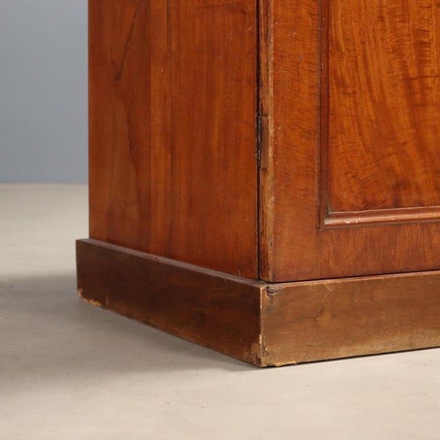 Antique English Mahogany Sideboard, 1850s For Sale - Image 10 of 13