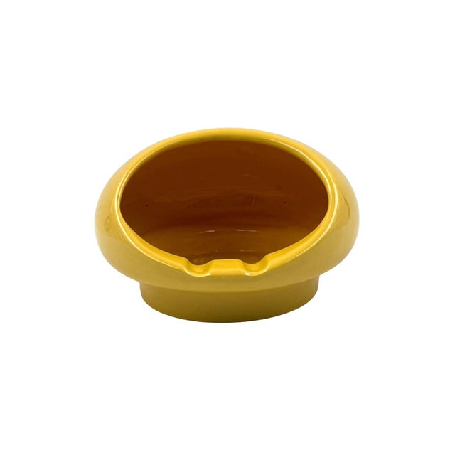1970s Space Age Yellow Ceramic Ashtray, Viba Italy 1970s For Sale - Image 5 of 12